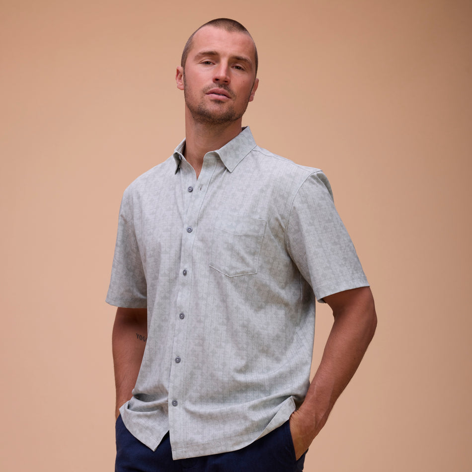 Men's Enthusiast 4-Way Stretch Printed Short Sleeve Outdoor Shirt - SALE