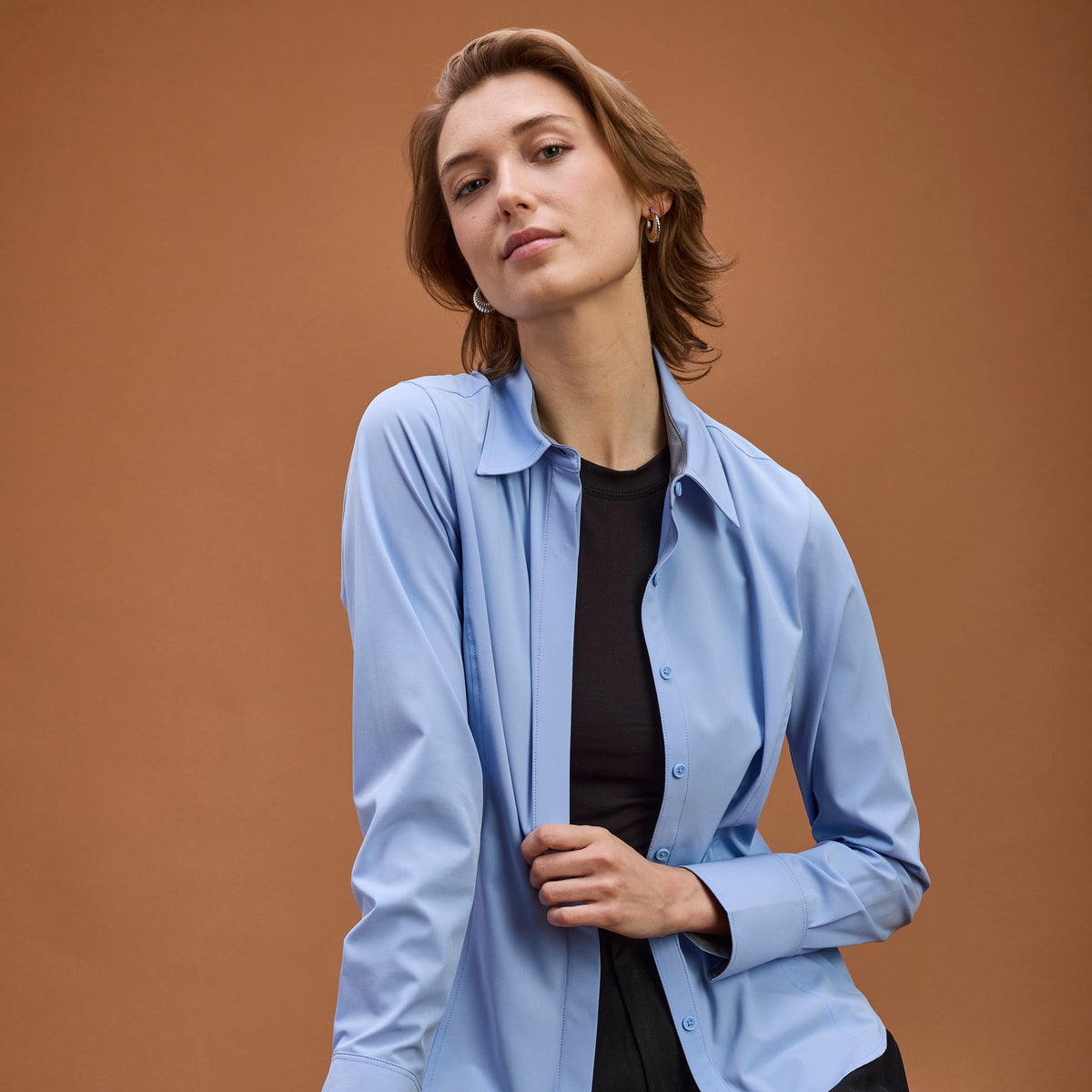 Women's Executive 4-Way Stretch Solid Button Up – Storm Creek Distributor Site